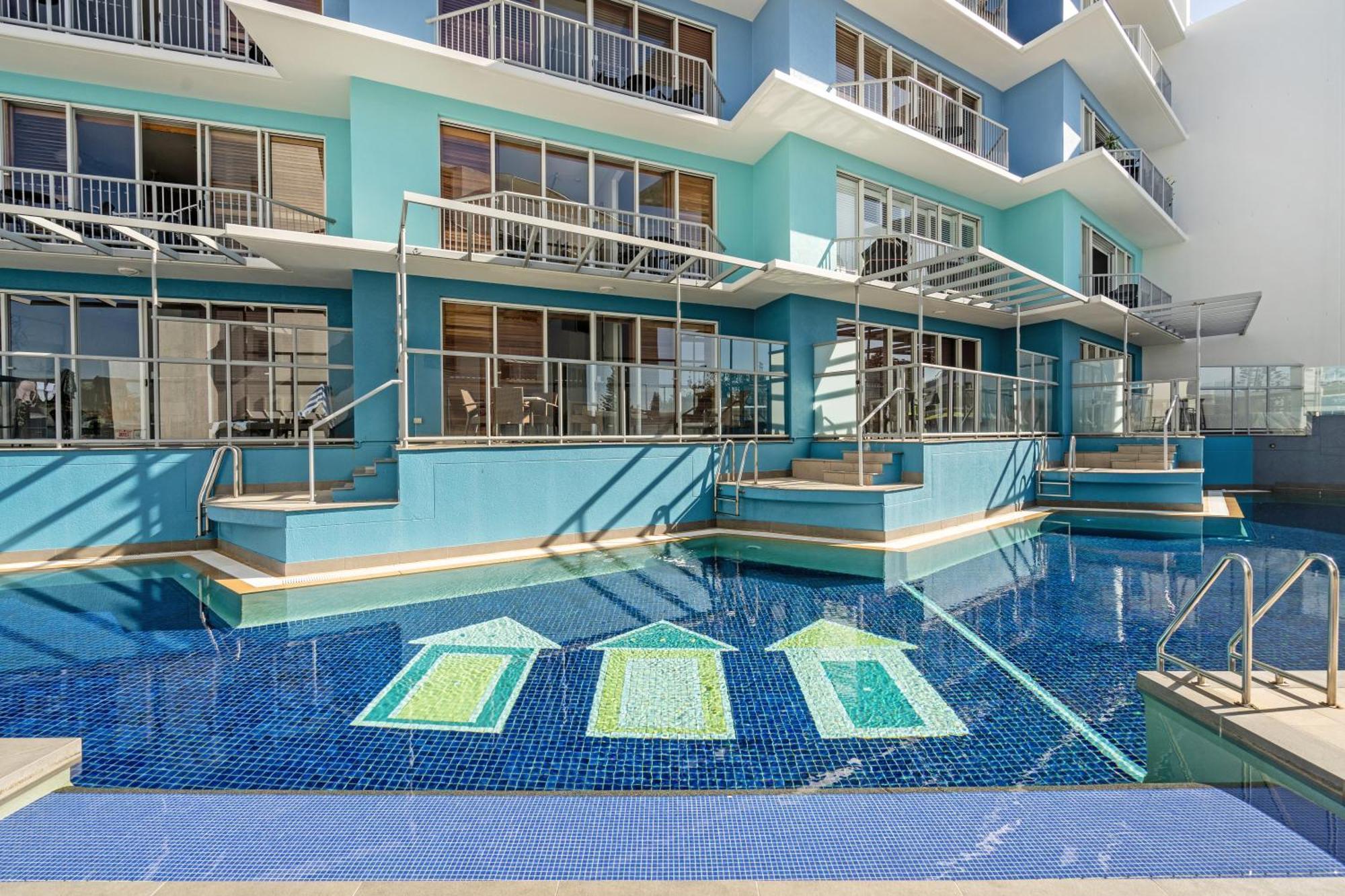 קלונדרה Rolling Surf Resort מראה חיצוני תמונה